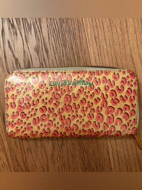 Louis Vuitton Pink Monogram Vernis Leopard Long Zippy Wallet